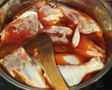 Foto langkah ke 2 dari resep Rendang Ayam Bumbu Instant Indofood.