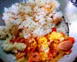 รูปขั้นตอนการทำที่ 3 ของ ข้าวผัดแหนมไก่