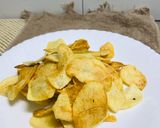 A picture of step 5 of Homemade Deep Fried Potato Crisps.