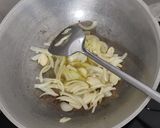 Foto langkah ke 3 dari resep Ayam Mentega Simple.