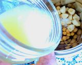 A picture of step 2 of Peri Peri Humus.
