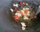 Foto langkah ke 4 dari resep Cah Sawi Toge dan tahu.