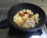 A picture of step 1 of Schezwan aloo roll.