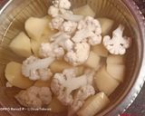 A picture of step 2 of Sindhi curry chawal.