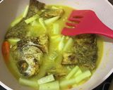 Foto langkah ke 4 dari resep 71. Ikan Acar Kuning.