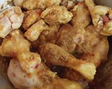 A picture of step 4 of Green Chilli Chicken Karahi 🍲🍲.