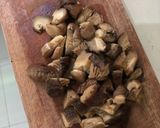 Foto langkah ke 1 dari resep Saus Jamur (Pengganti Saus Tiram Pabrikan).