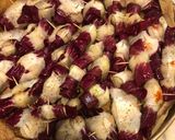 Foto del passaggio 2 della ricetta Involtini di radicchio e formaggi