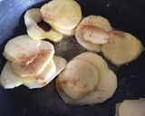 A picture of step 2 of Honey Glazed Apples with Crumbled Cake.