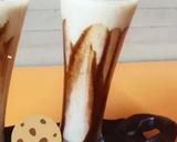 A picture of step 4 of Banana Smoothie.