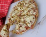 Foto langkah ke 5 dari resep Mozzarella Pizza Teflon.