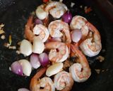 Foto langkah ke 4 dari resep Caramelized Gurlic Butter Prawn/ Udang Bawang Mentega.