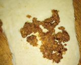 A picture of step 3 of Fried Fish roll.