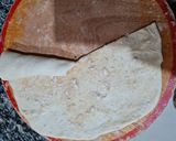 A picture of step 2 of Crispy paratha.