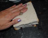 A picture of step 10 of Monte Cristo sandwich.