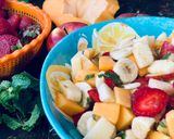 A picture of step 3 of Spring Fruit Salad 🍓🍊.