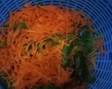 Foto langkah ke 3 dari resep Frittata dg Bayam Wortel dan Keju.