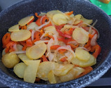 Foto del paso 1 de la receta: Raya con verduras al horno