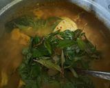 Gambar langkah 2 resipi Ikan patin tempoyak daun pijat.