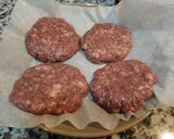 รูปขั้นตอนการทำที่ 3 ของ Cheese burger