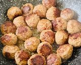A picture of step 3 of Meatballs in Creamy Sauce with Porcini Mushrooms.