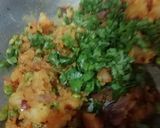 A picture of step 5 of Sooji Kachori.