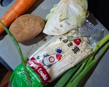 Foto langkah ke 3 dari resep Tumis Ayam Pakai Sayur.