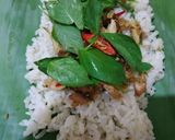 Foto langkah ke 7 dari resep Nasi Bakar Tumis Tongkol Cue.