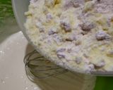 Foto langkah ke 3 dari resep Bolu kukus pink.