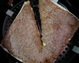 Foto langkah ke 4 dari resep Roti boy toast.