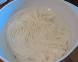 A picture of step 1 of Shrimp Scampi.