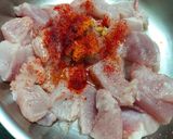 A picture of step 1 of Chicken Hakka Noodles.