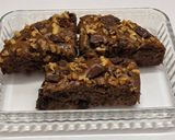 A picture of step 14 of Eggless Chikoo Cake.
