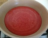 Foto del passaggio 4 della ricetta Semifreddo alle pesche e amaretti con salsa di fragole