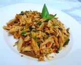 Foto langkah ke 2 dari resep Tumis pindang ikan tongkol kemangi.