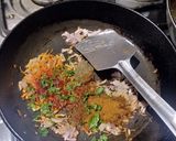 A picture of step 2 of পাও ভাজি (Pao bhaji in Bengali).