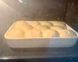 Foto del paso 7 de la receta: Bollos de leche y queso