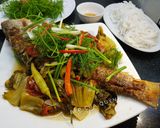 Hình bước làm 3 của món Cá hồng xám um dưa cải muối