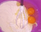 Sajtos csirkemell fokhagymás pirítós kenyérben recept fázis 2 fotója