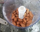 Foto del paso 2 de la receta: Galletas crujientes de avena y almendras