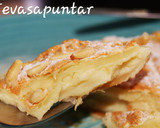 Foto del paso 2 de la receta: Coca de Llavaneras (hojaldre con crema)