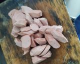 Foto langkah ke 1 dari resep Sosis asam manis.