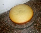 A picture of step 8 of Suji cake.