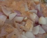 A picture of step 6 of Malai Pyaj Curry.