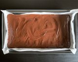 A picture of step 4 of Peppermint Chocolate Bark.
