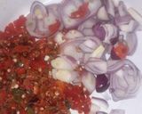 A picture of step 2 of Fried yam with egg sources.