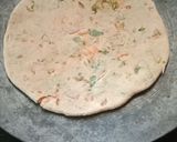 A picture of step 3 of Radish Parantha.