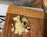 Une image de l'étape 7 de Omelette aux épinards, ail et tomates cerises.