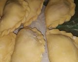 Фото кроку 2 до Вареники с картошкой и шкварками.