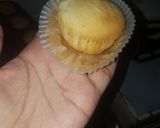 A picture of step 3 of Vanilla Cupcakes#author marathon.